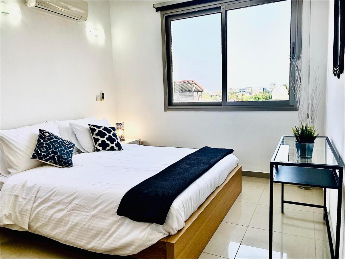 The Penthouse 401 Lägenhet Larnaca Exteriör bild